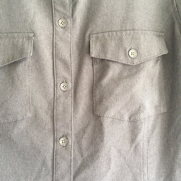 Eddie Bauer | Travex Button-Down - Picture 4 of 5